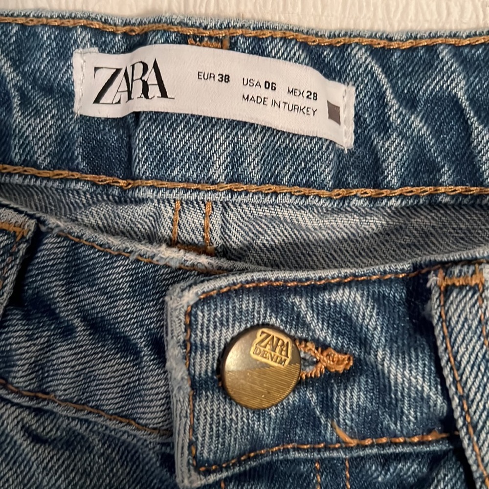 Zara fringe denim shorts size  us 6 - Picture 4 of 6